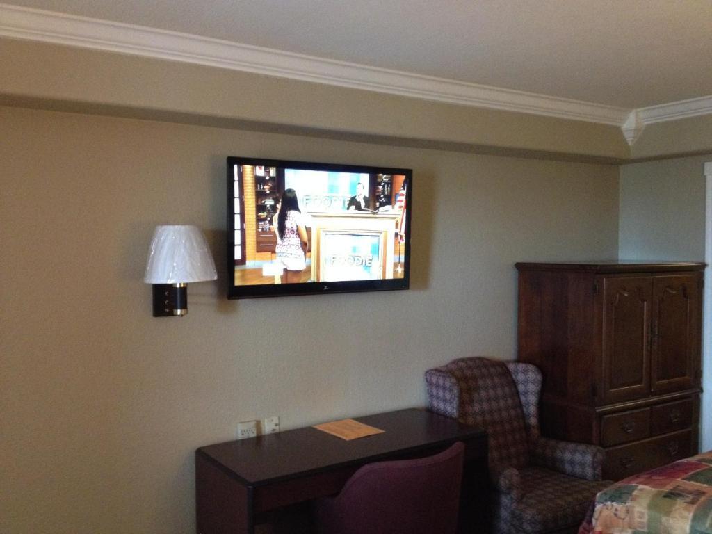 Economy Inn Austin Room photo